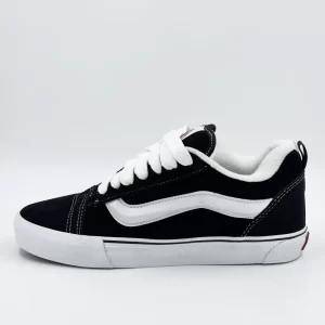Tênis Vans Knu Skool - Preto/Branco, 41