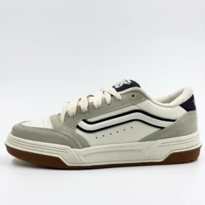 Tênis Vans Hylane - Off/Preto, 34