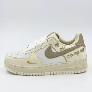 Tênis Nike Air Force - Marfim/Ouro, 37