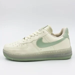 Tênis Nike Air Force - Areia Brilho Verde, 37